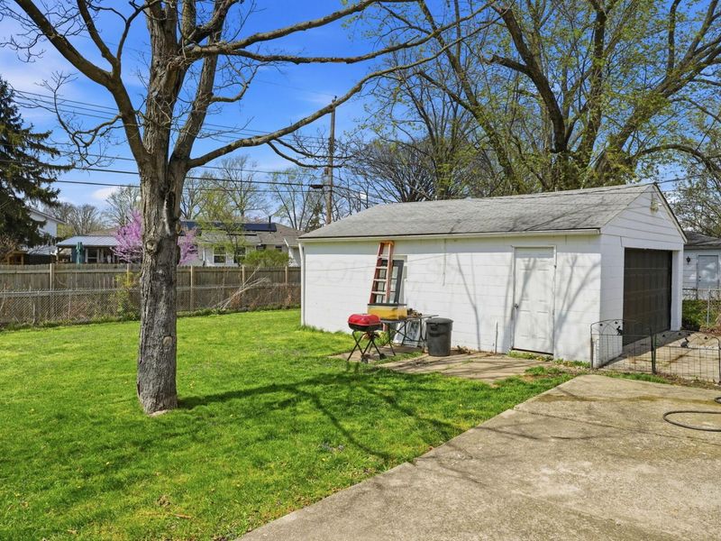 6525 Devonhill Road, Columbus, OH 43229 Photo 21