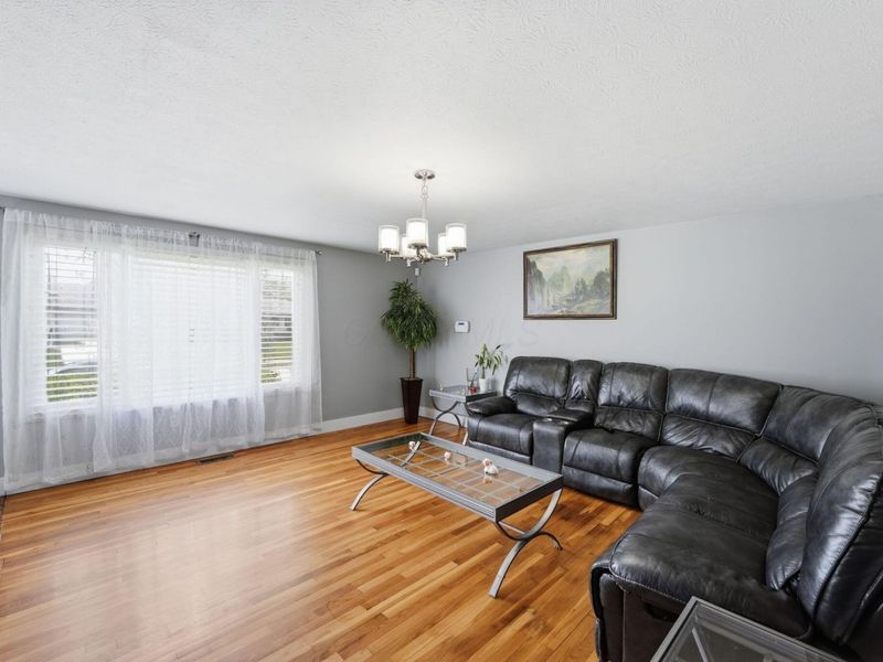 6525 Devonhill Road, Columbus, OH 43229 Photo 5