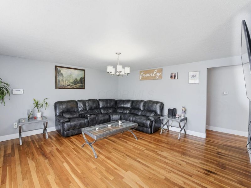 6525 Devonhill Road, Columbus, OH 43229 Photo 7