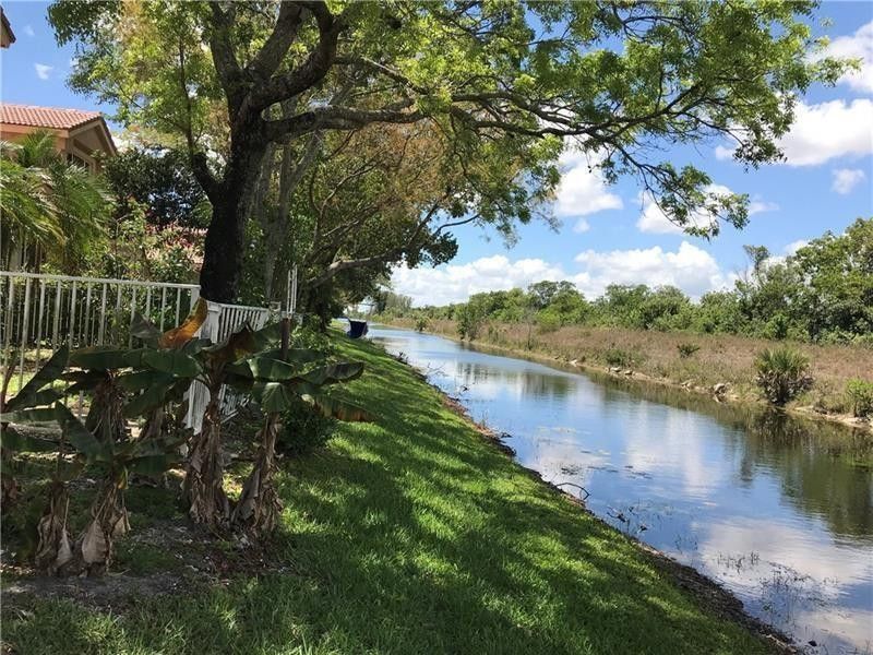 5766 NW 127th Terrace, Coral Springs, FL 33076 Photo