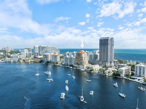 209 N BIRCH Road, Unit 401, Fort Lauderdale, FL 33304