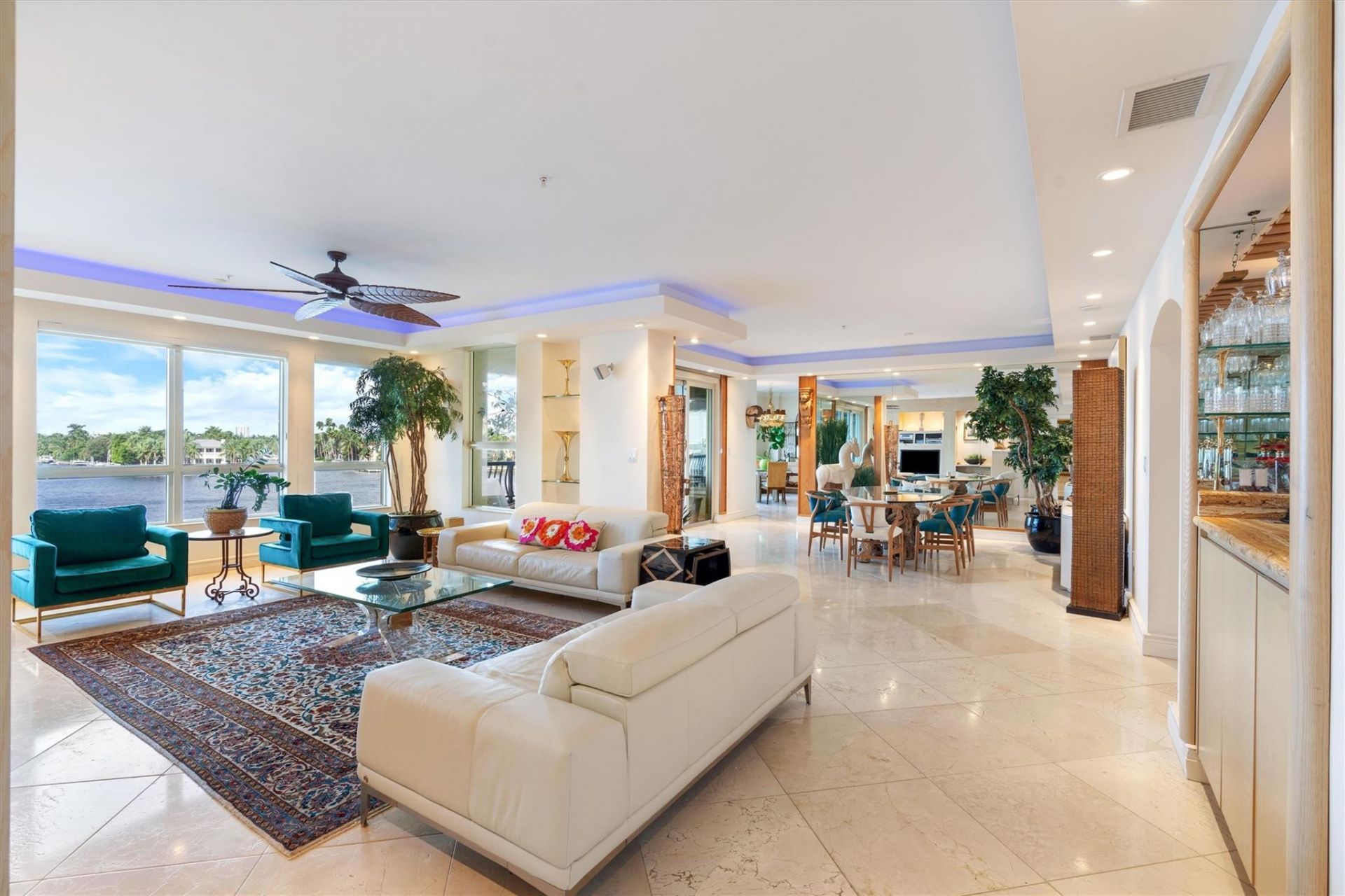 209 N Birch Road, Unit 401, Fort Lauderdale, FL 33304 Photo