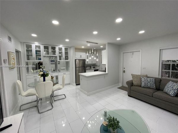 1407 NE 56th St , Unit 103, Fort Lauderdale, FL 33334