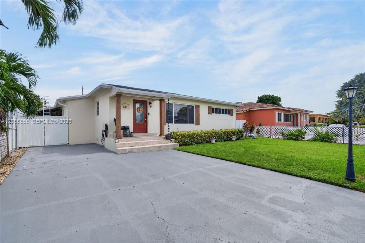 121 E 36th St, Hialeah, FL 33013 Photo