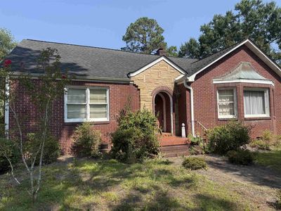 204 Magnolia St. , Lake City, SC 29560