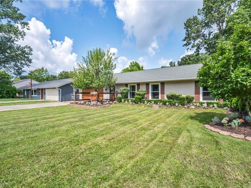 20338 Westwood Drive, Strongsville, OH 44149 Photo 3