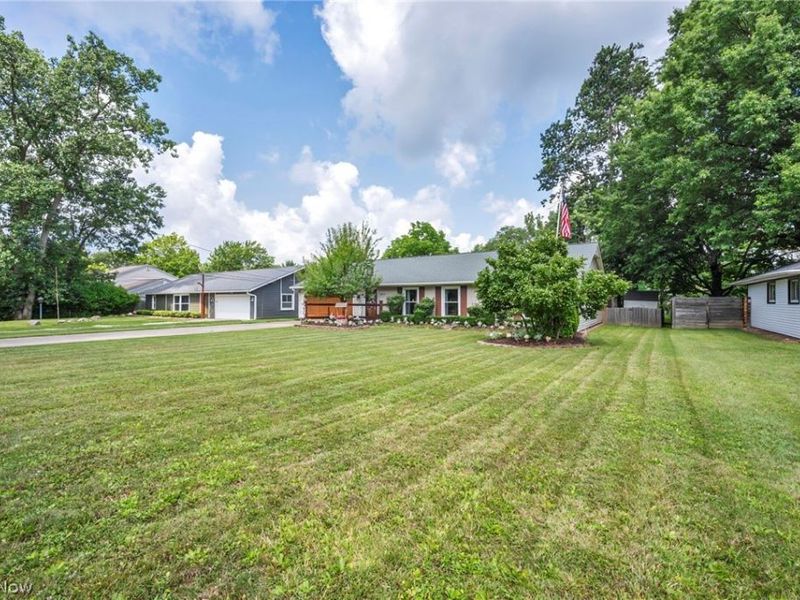20338 Westwood Drive, Strongsville, OH 44149 Photo 4