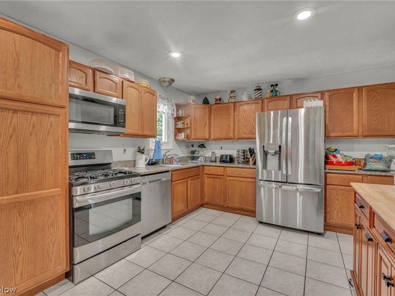 20338 Westwood Drive, Strongsville, OH 44149 Photo 5