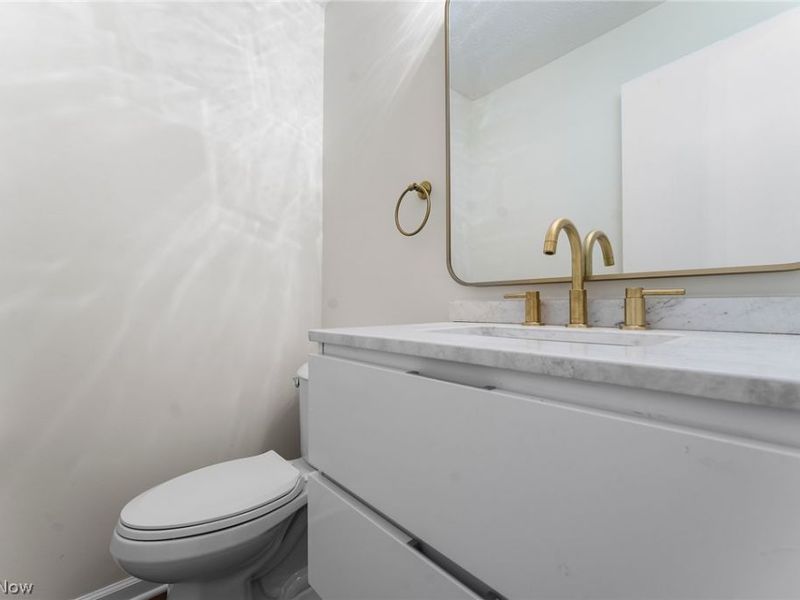91 Lake Shore Drive, Boardman, OH 44511 Photo 18