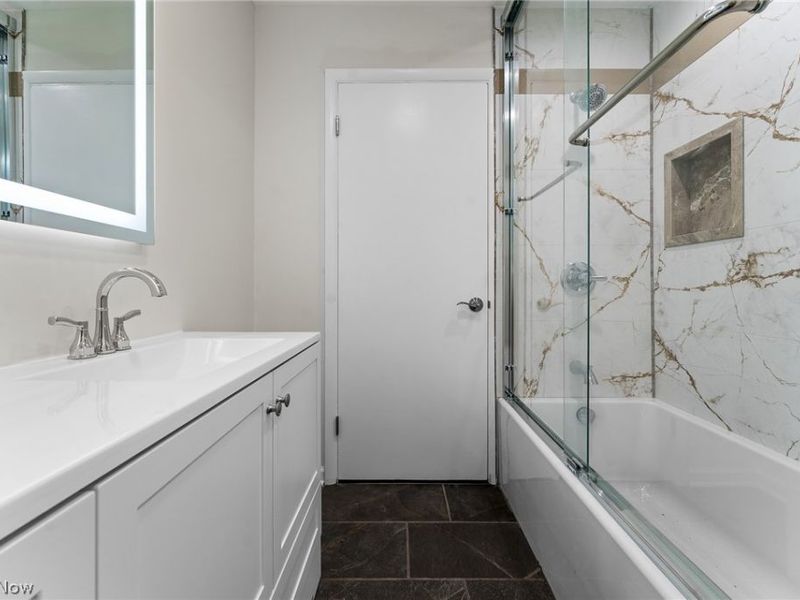 91 Lake Shore Drive, Boardman, OH 44511 Photo 29