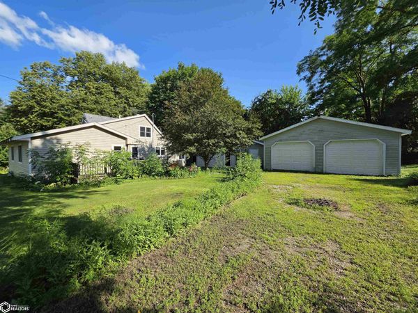 106 Spring Street, Fertile, IA 50434