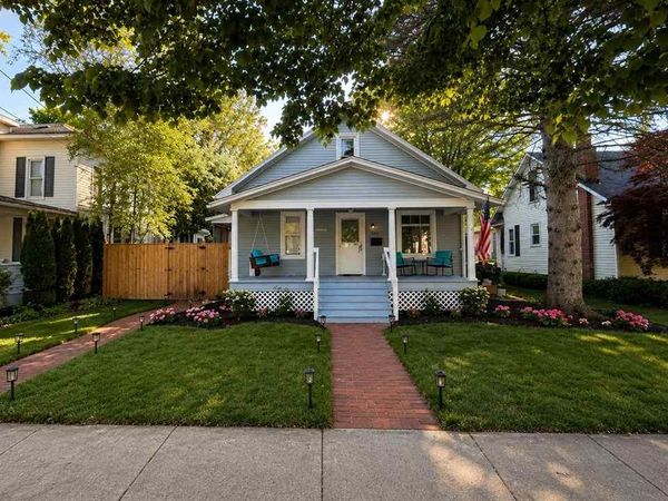 603 State Street, Charlevoix, MI 49720