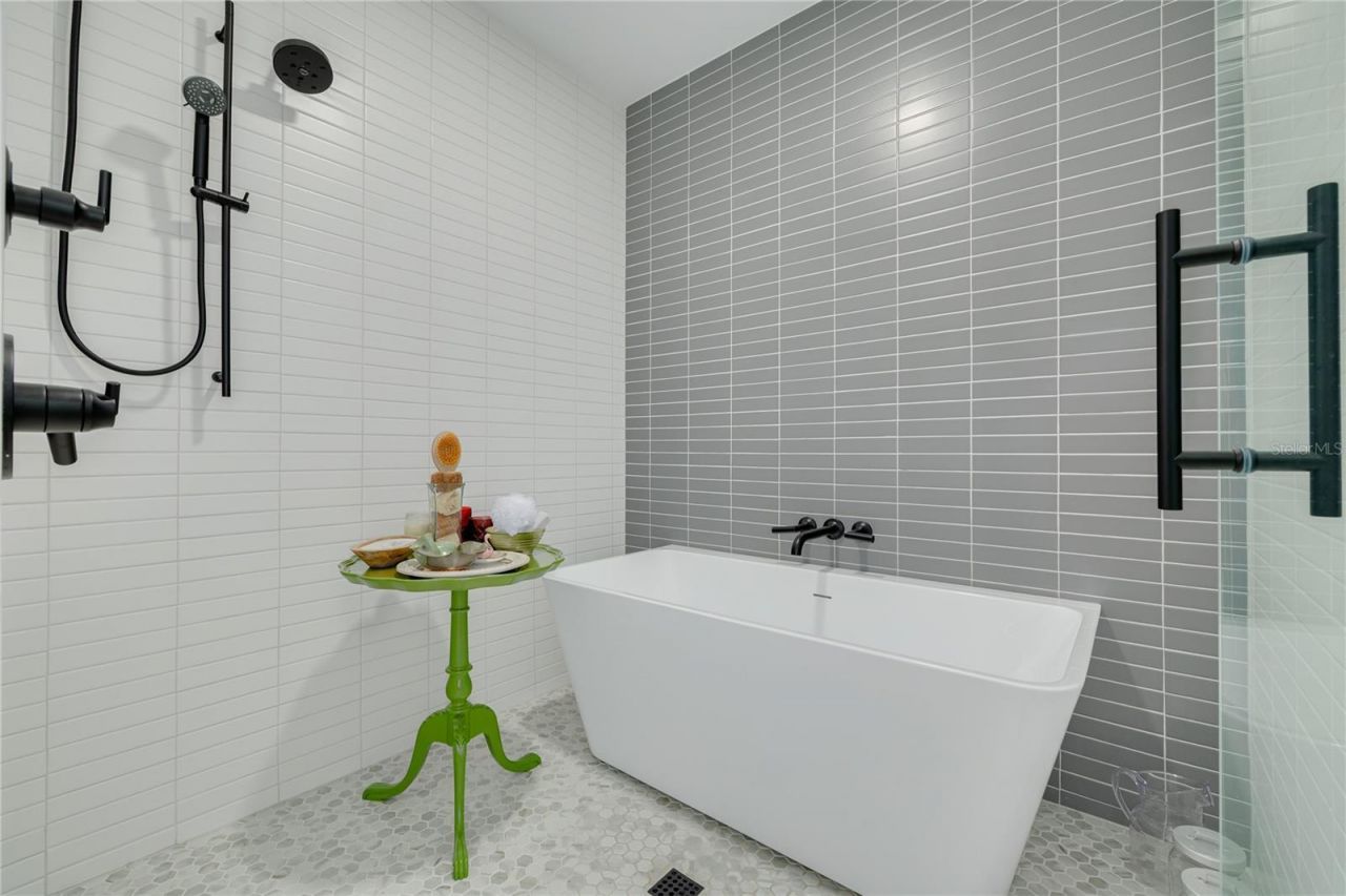 777 3rd Avenue N, Unit 1104, Saint Petersburg, FL 33701 Photo