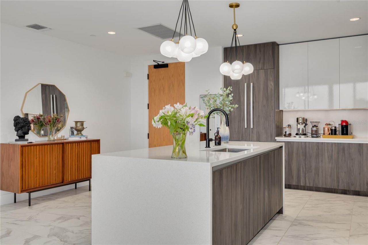 777 3rd Avenue N, Unit 1104, Saint Petersburg, FL 33701 Photo