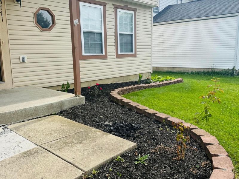 5771 Tampico Drive , Galloway, OH 43119 Photo 3
