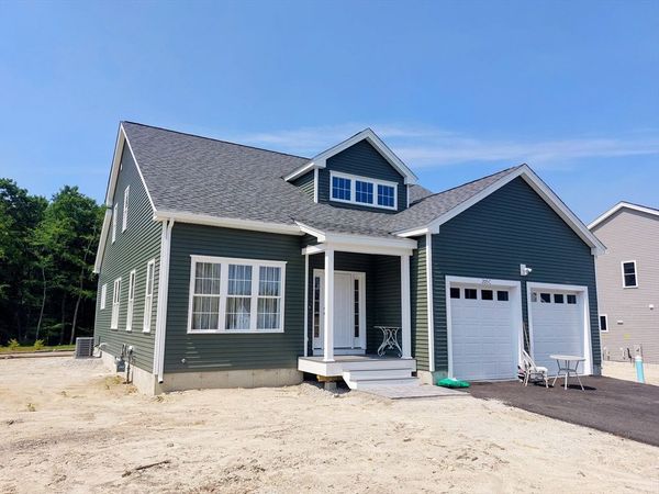 24D Crownshield, Unit 24D, Uxbridge, MA 01569
