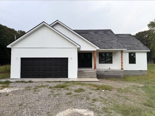 25 MEDLEY LN , Estill Springs, TN 37330