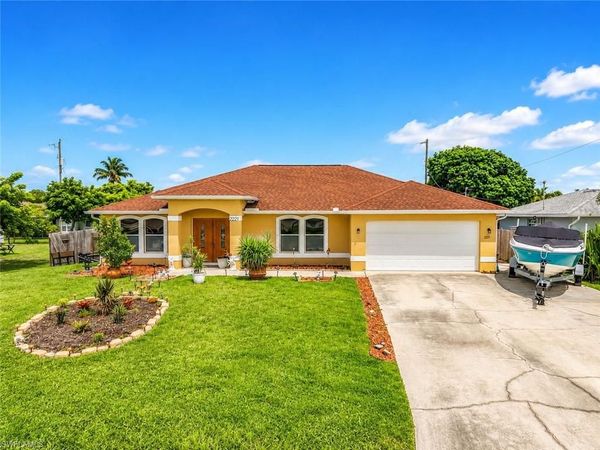 2221 SW 3rd AVE, CAPE CORAL, FL 33991