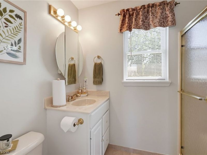 988 Cranbrook Drive, Highland Heights, OH 44143 Photo 21