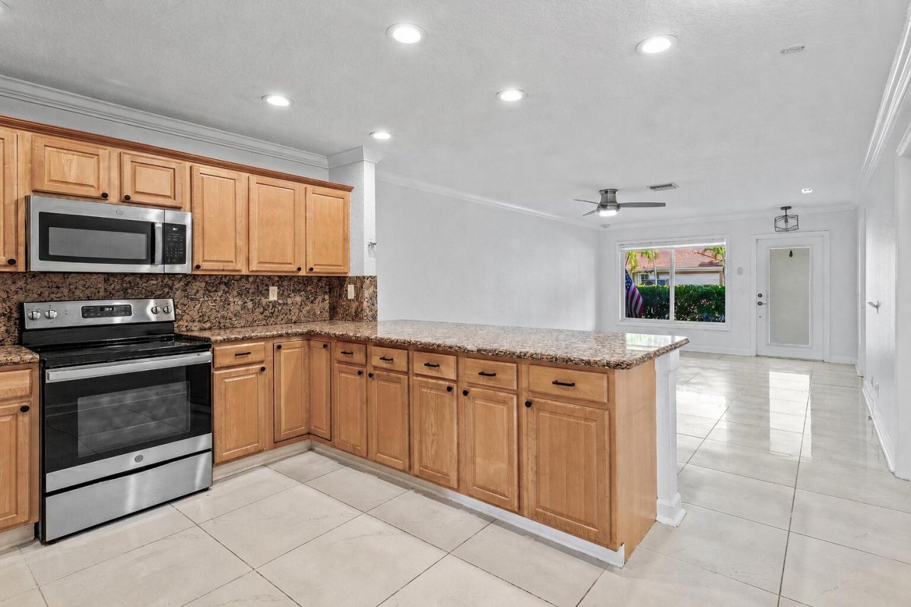 231 SW 6th Street, Boca Raton, FL 33432 Photo