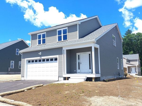24C Crownshield, Unit 24C, Uxbridge, MA 01569