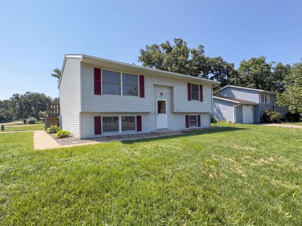 1720 24th Avenue SE, Rochester, MN 55904