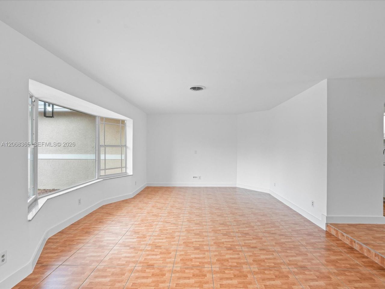 4545 NW 39th St, Lauderdale Lakes, FL 33319 Photo