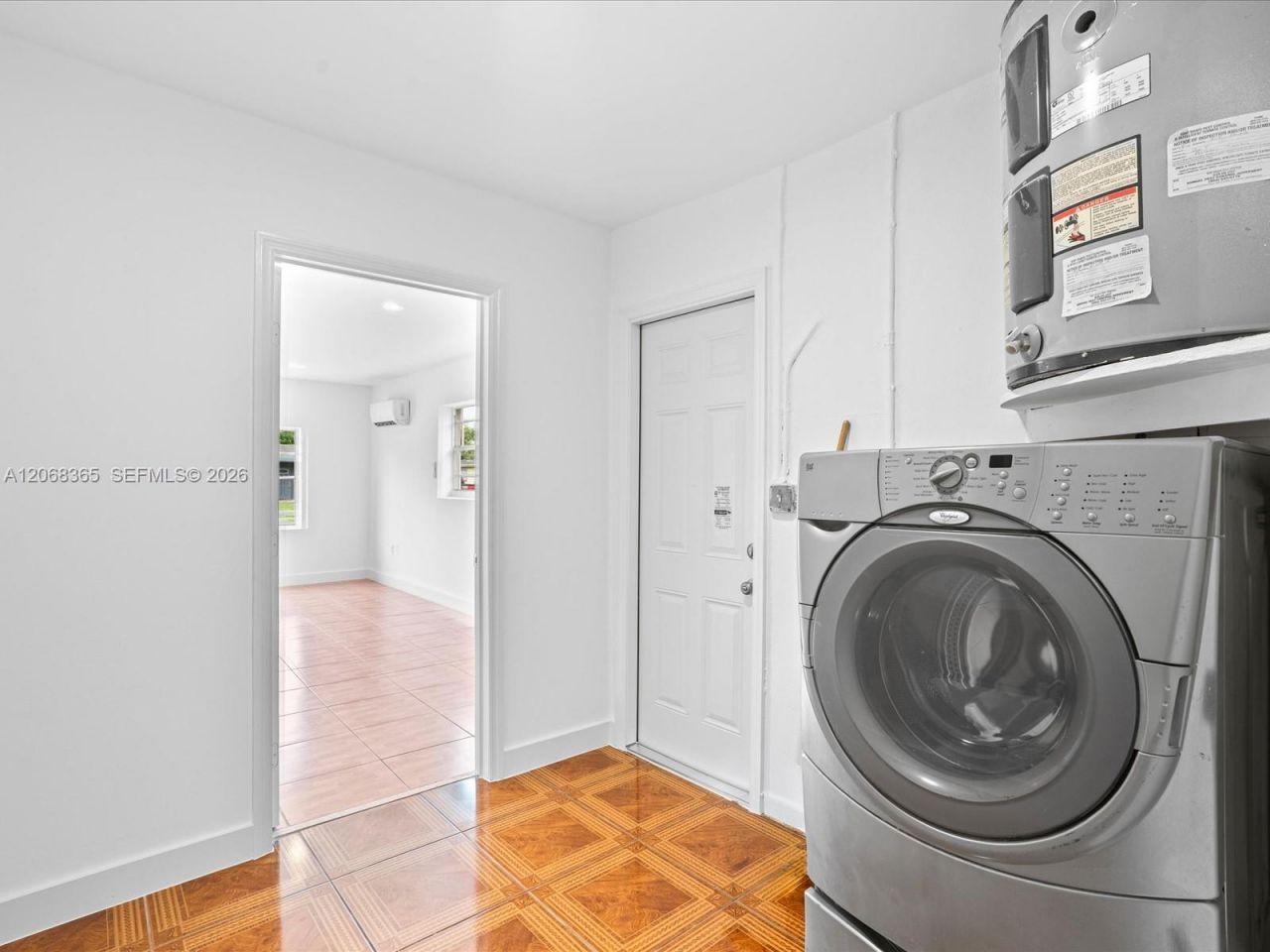 4545 NW 39th St, Lauderdale Lakes, FL 33319 Photo