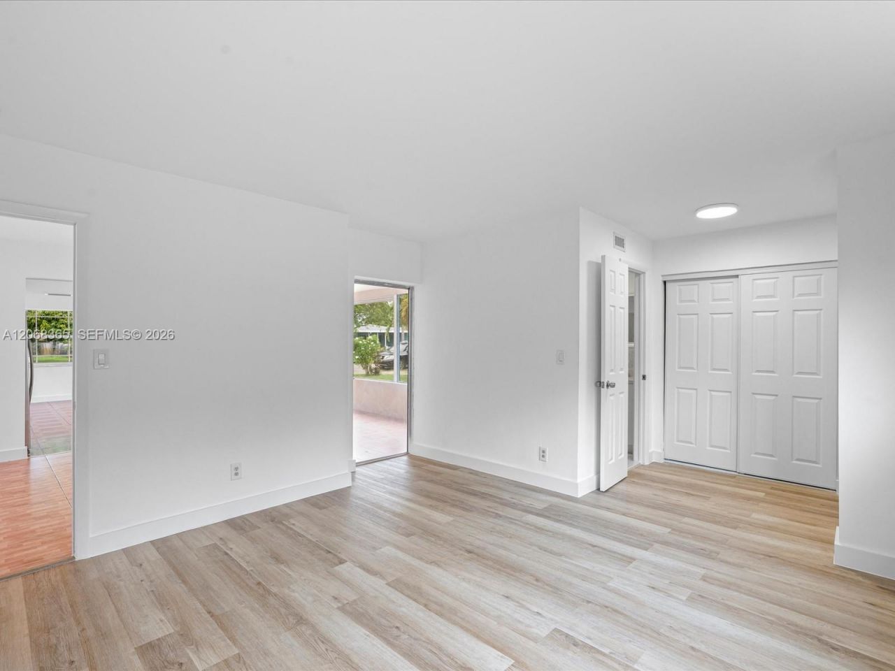 4545 NW 39th St, Lauderdale Lakes, FL 33319 Photo