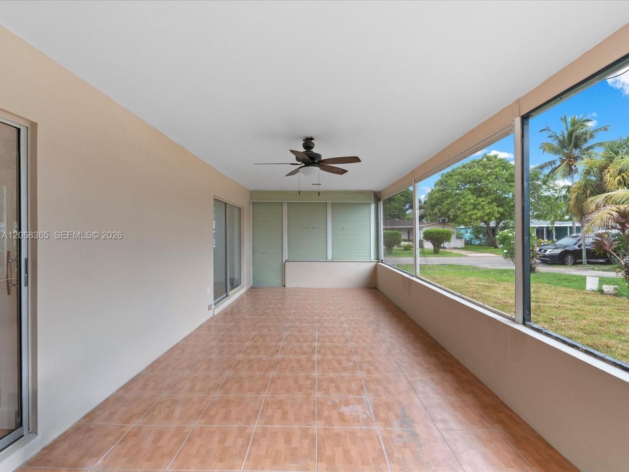 4545 NW 39th St, Lauderdale Lakes, FL 33319 Photo