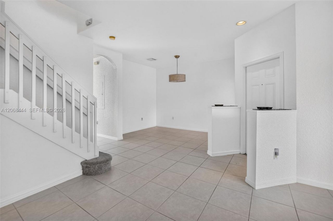 218 Lake Monterey Cir, Boynton Beach, FL 33426 Photo