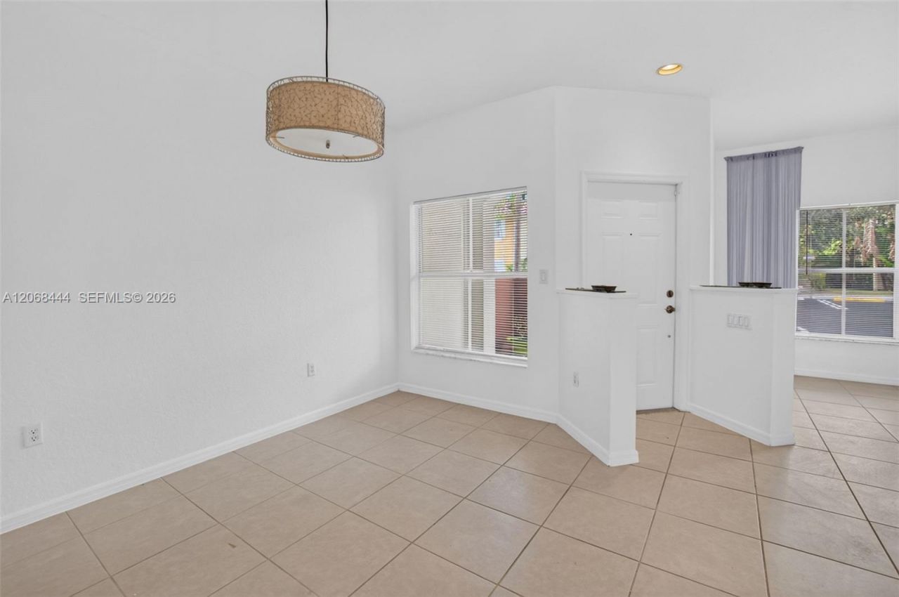 218 Lake Monterey Cir, Boynton Beach, FL 33426 Photo