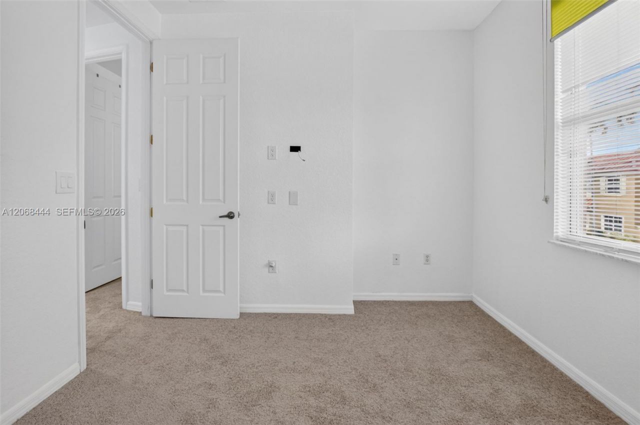 218 Lake Monterey Cir, Boynton Beach, FL 33426 Photo