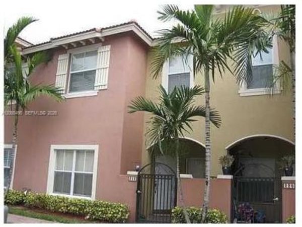 218 Lake Monterey Cir, Boynton Beach, FL 33426