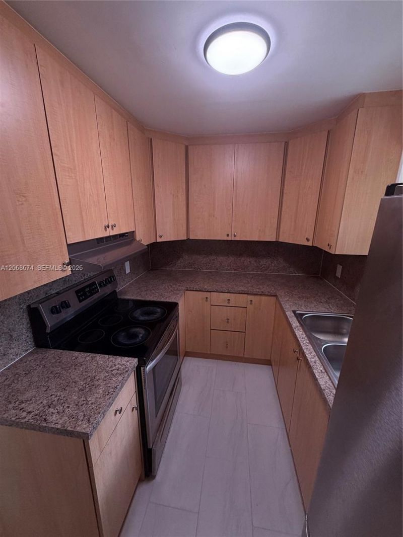 70 SW 14th Ter , Homestead, FL 33030 Photo
