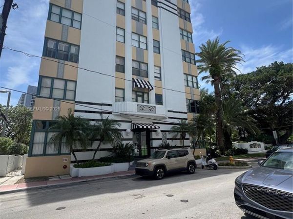 2421 Lake Pancoast Dr , Unit 4D, Miami Beach, FL 33140