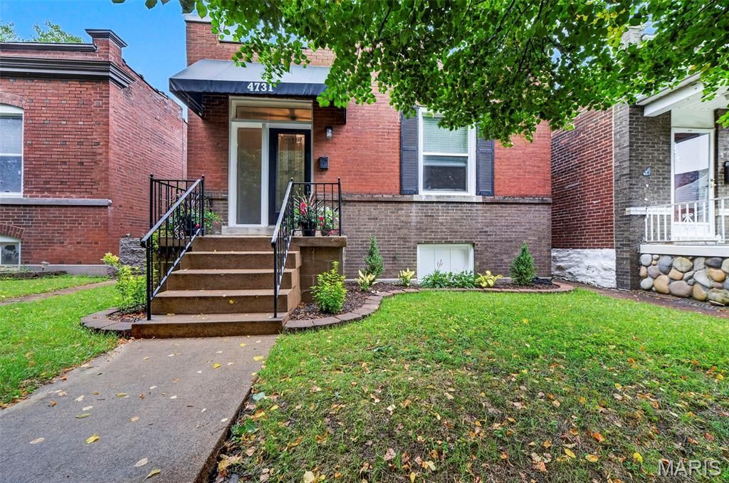 4731 Rosa Avenue, Saint Louis, MO 63116 Main Photo