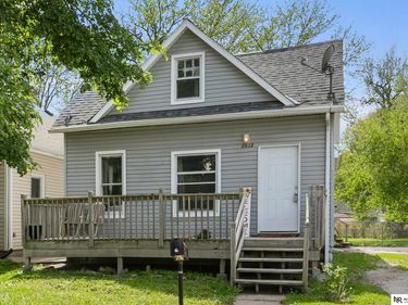 2513 S 10th Street, Lincoln, NE 68502