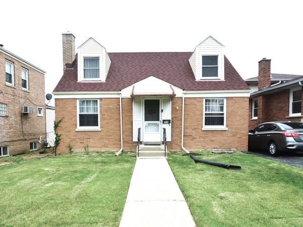 1916 N Taft Avenue , Berkeley, IL 60163
