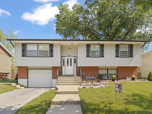 3513 Laurel Lane, Hazel Crest, IL 60429