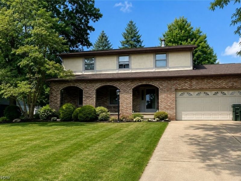 8727 Prancer Avenue NW, North Canton, OH 44720 Photo 1