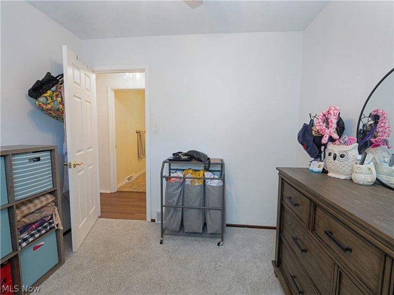 510 Hilbish Avenue , Akron, OH 44312 Photo 20