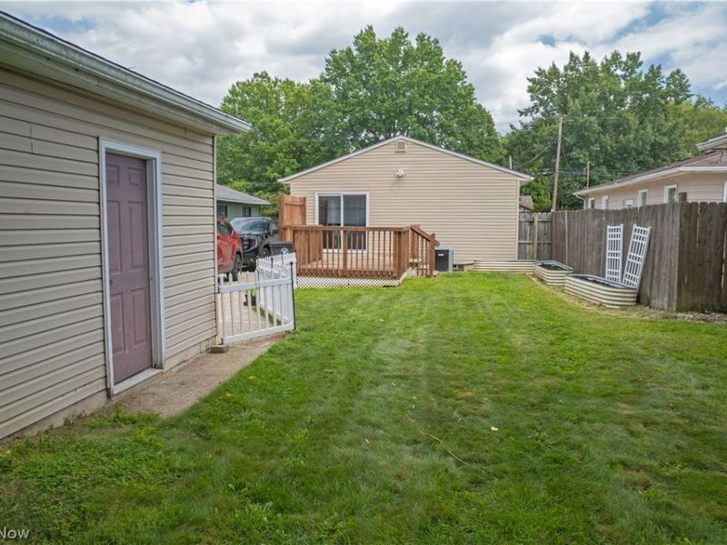 510 Hilbish Avenue , Akron, OH 44312 Photo 5