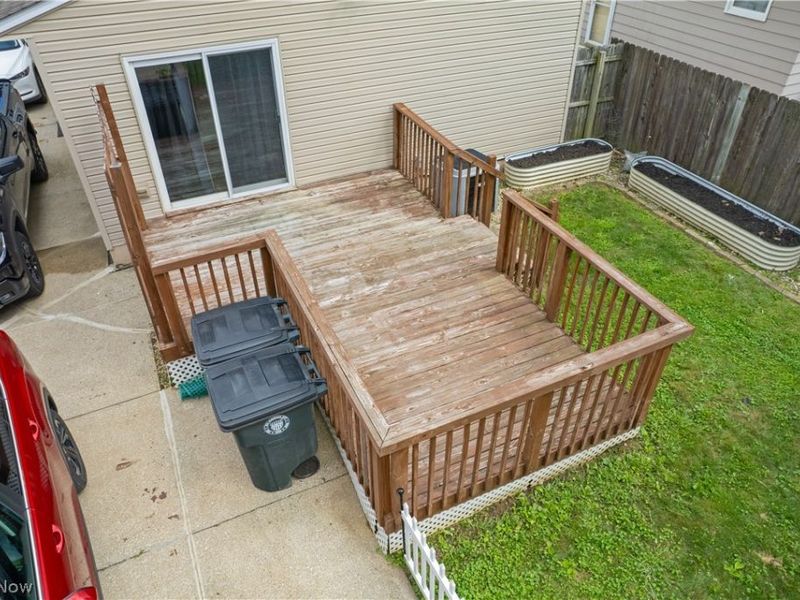 510 Hilbish Avenue , Akron, OH 44312 Photo 7