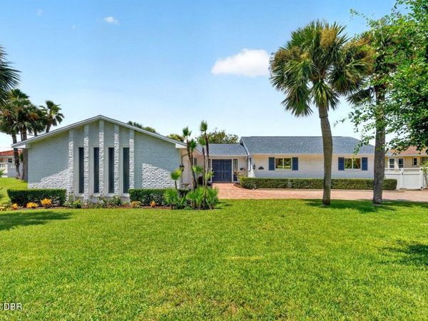 448 Riverside Drive, Ormond Beach, FL 32176