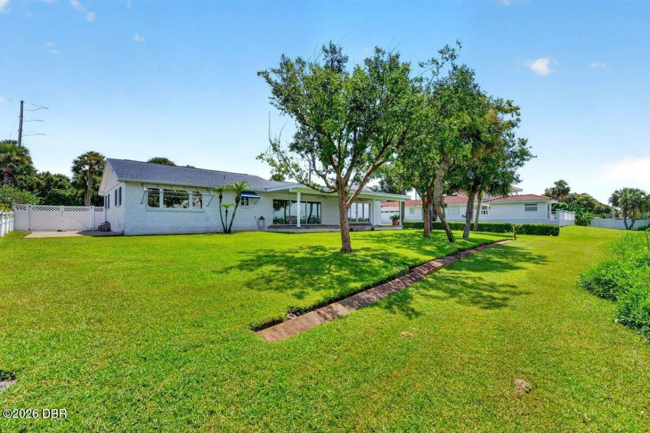 448 Riverside Drive, Ormond Beach, FL 32176 Photo