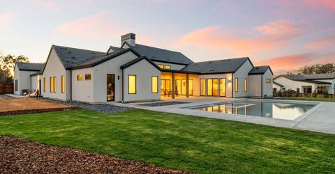 209 Corte Sendero, Lincoln, CA 95648 Photo