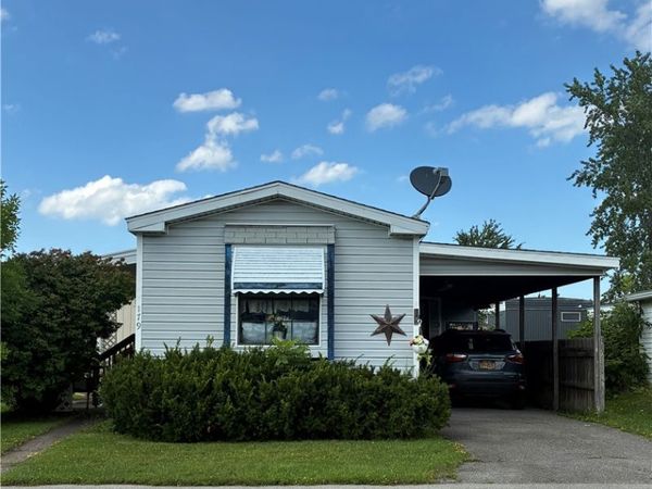 6035   179 S S TRANSIT-179 BROOKSIDE AVE Road, Unit 179, Lockport, NY 14094