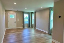 107 Oxbow Drive photo 4