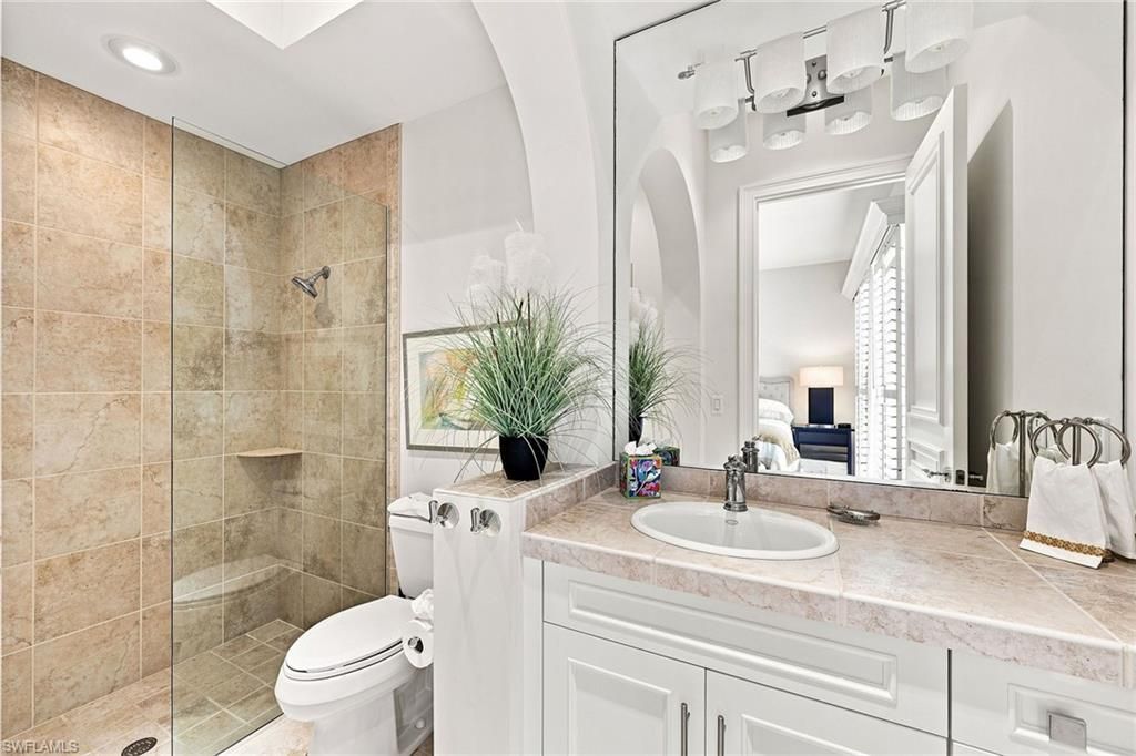 9154 Torrefino Ct, Naples, FL 34109 Photo